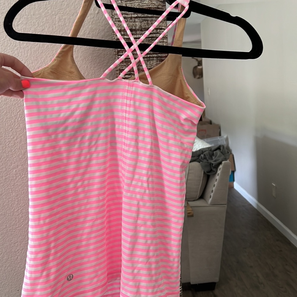 Lululemon Tank Top - image 4